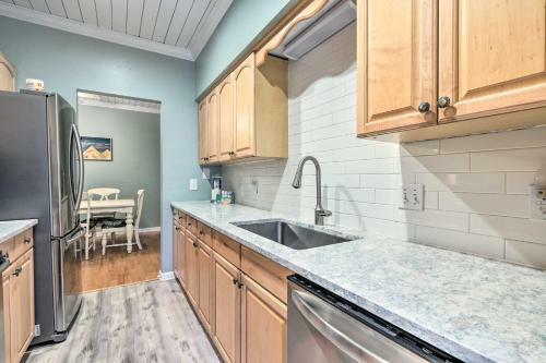 Apartamento Bright Resort Condo With Golf Course And Pool!