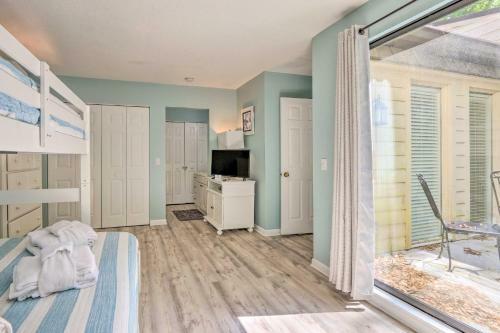 Apartamento Bright Resort Condo With Golf Course And Pool!
