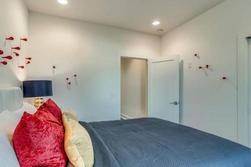 4 Connecting Condos - Sleeps 32 To 36 - Firepits - Garages - Rooftops Decks - Great Views - Security