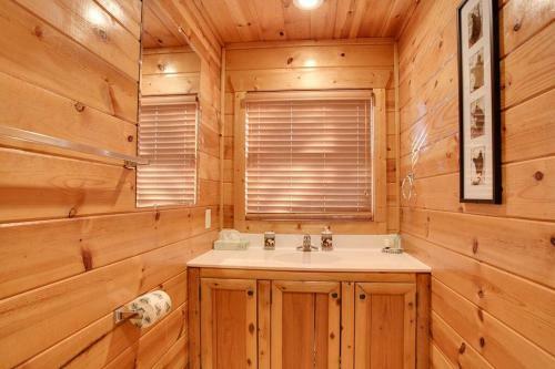 Sleepy Willow Cabin