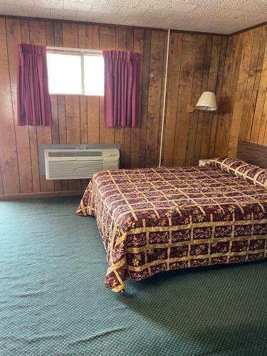 Hotel Wildflower Inn & Rv Park