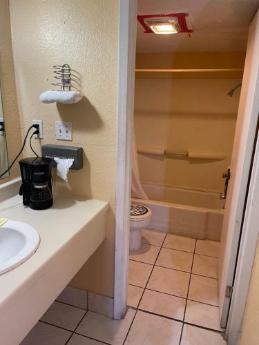 Hotel Wildflower Inn & Rv Park