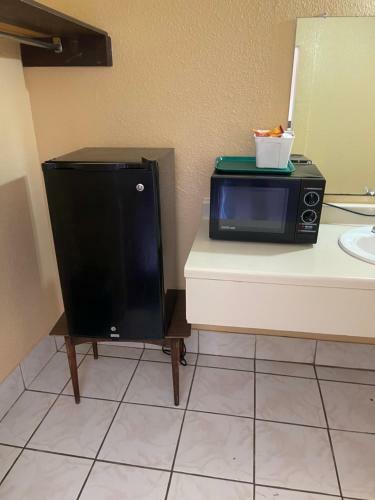 Hotel Wildflower Inn & Rv Park