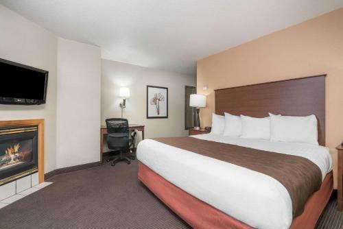 Hotel Americinn Lodge & Suites - Bismarck