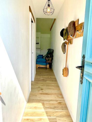 Charmante Maison Ind�pendante (800m De La Plage)