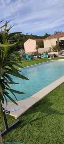Villa 3 Ch, 6/8p, Avec Piscine Luberon, Provence