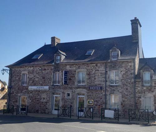 Hotel Auberge De La Vall�e De La Douve