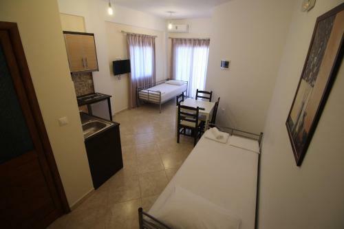 Erjon Apartments