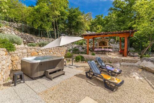Pool & Hot Tub Villa Marina Cres