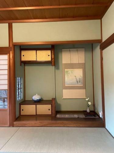 Nara Yoshino, A Hideaway With A Superb View