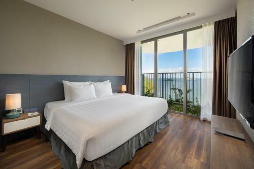 Hotel Flamingo Lan Ha Bay Resort