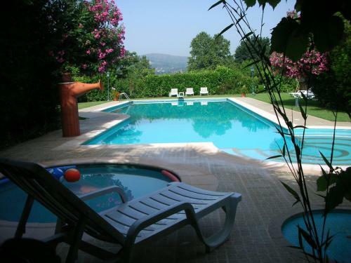 Apartamento Com Piscina C De Bastos By Izibookings
