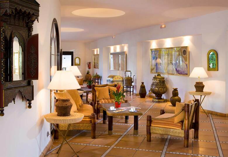 Hotel Seaside Sandy Beach