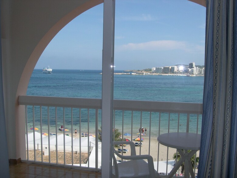 Apartamentos Lakiki