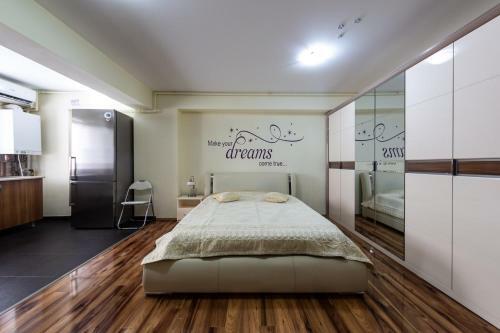 Luxury Radox Apartment Airport Bucharest