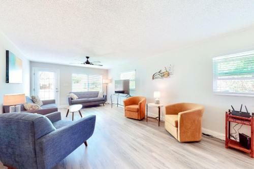 Beachside Bungalow