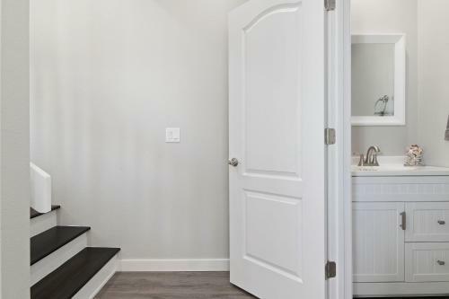 Spacious Townhome In Longboat Key Resort Townhouse