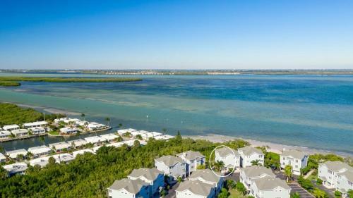 Spacious Townhome In Longboat Key Resort Townhouse