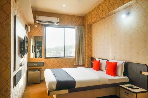 Hotel Capital O 68692 Victory In Evening