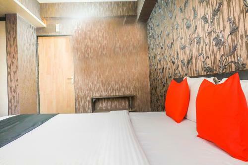 Hotel Capital O 68692 Victory In Evening