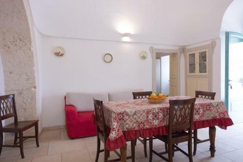 I Trulli Di Mina - Trullo Girasole