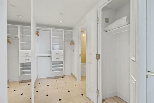 Apartamento Beachfront 2br 3ba Condo By Cozysuites