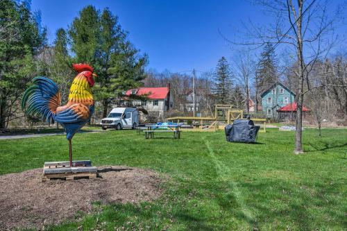 Catskills Bungalow With Fireplace And Gas Grill!