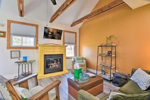 Catskills Bungalow With Fireplace And Gas Grill!