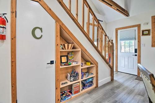 Catskills Bungalow With Fireplace And Gas Grill!
