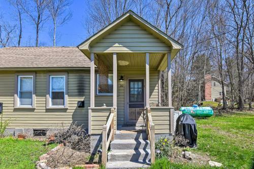 Catskills Bungalow With Fireplace And Gas Grill!
