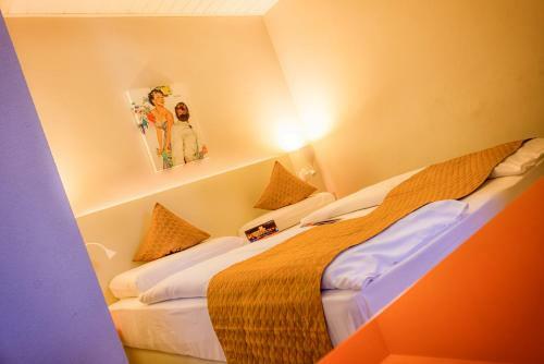 Schlosshof Charme Resort ? Hotel & Camping
