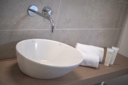 Schlosshof Charme Resort ? Hotel & Camping