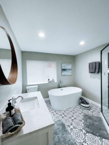 Apartamento Lovely 2bed/ 2bath/full Kitchen With Soak Tub