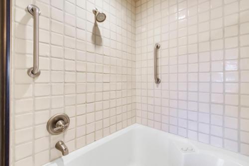 River Ridge 324ab