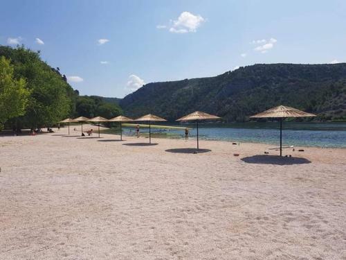 Apartamento Krka Fairytale Village