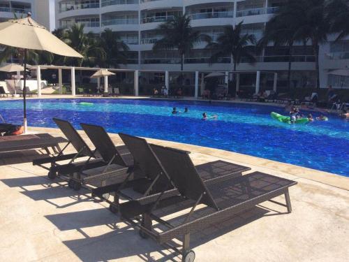 Breathtaking Villa Magna Beachfront Condo, 3 Bedrm Sleeps 6