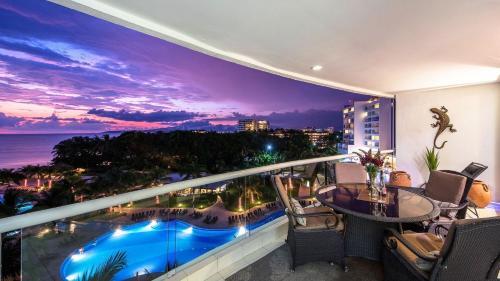 Breathtaking Villa Magna Beachfront Condo, 3 Bedrm Sleeps 6
