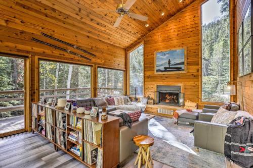 Tranquil Dumont Home With Creek And Mtn Views!