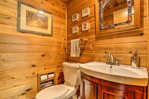 Tranquil Dumont Home With Creek And Mtn Views!