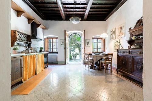 Casa Antico Roseto With Swimming Pool