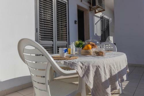 Apartamento Mareinsicilia: Appartamenti Larica