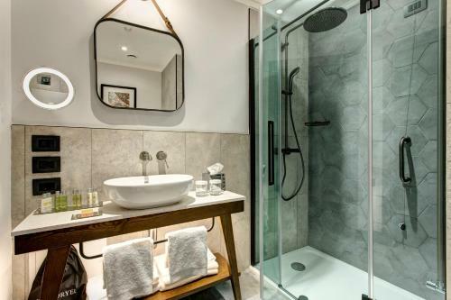 Hotel Doubletree By Hilton Rome Monti