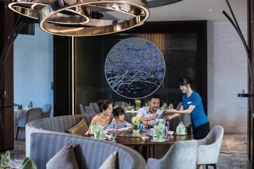 Hotel Ramada Plaza By Wyndham Sanya Bay