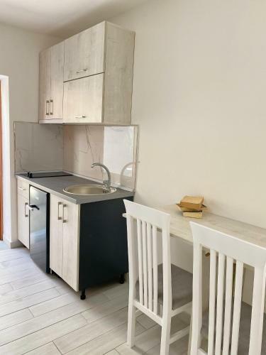 Hostal Sunny Guest House