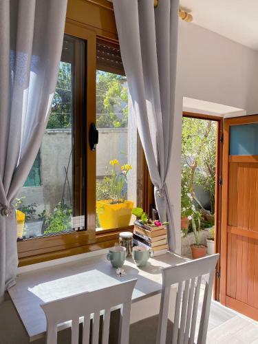 Hostal Sunny Guest House