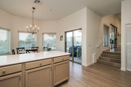Breathtaking Views And Htd Pool In Fountain Hills