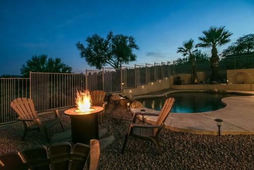 Breathtaking Views And Htd Pool In Fountain Hills