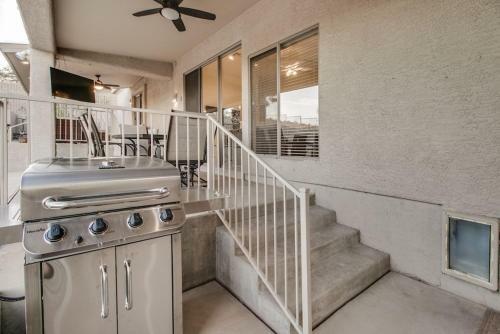 Breathtaking Views And Htd Pool In Fountain Hills