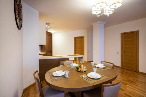 Old Riga Two Bedroom Apartment At Galleria