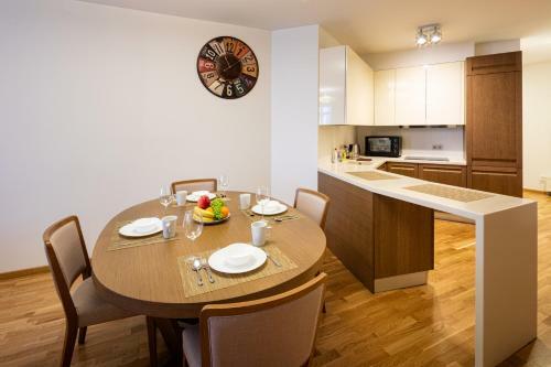 Old Riga Two Bedroom Apartment At Galleria